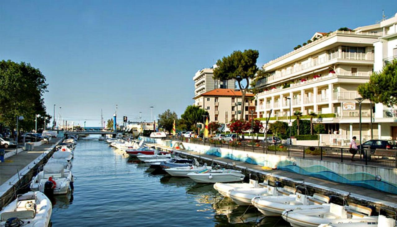 Mansarda Cannes Riccione Zewnętrze zdjęcie